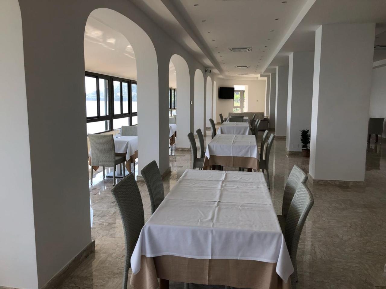 Hotel Sirena كاستيلاباتي المظهر الخارجي الصورة